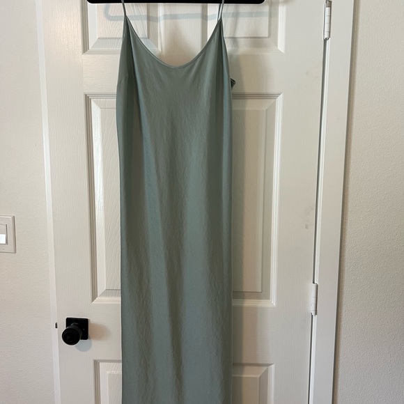 Jenni Kayne Dresses & Skirts - Jenni Kayne Cleo Slip Dress